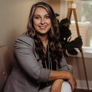 Meet your Posher, Anali